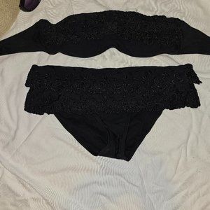 Perry Ellis Black Double Ruffled & Embordered Bikini Swim Suit Size S